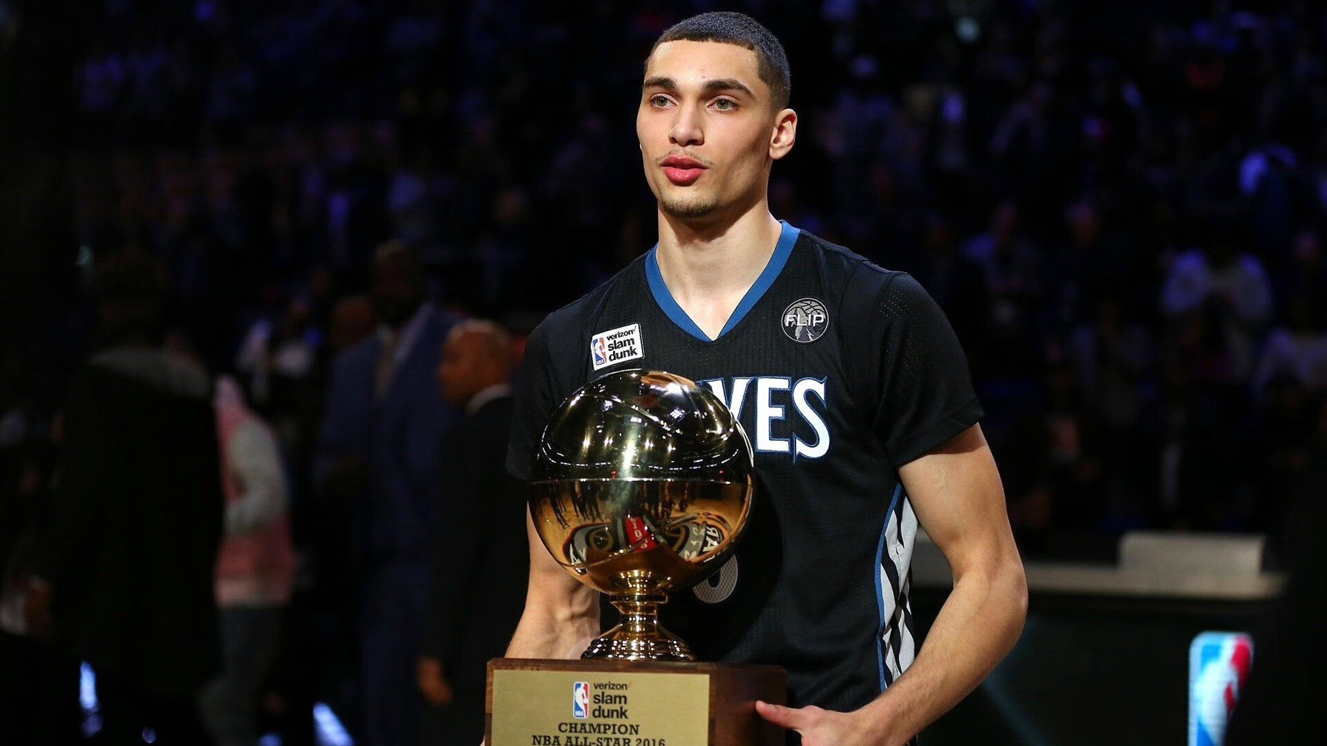 T1队员全面完成年度体能检测任务