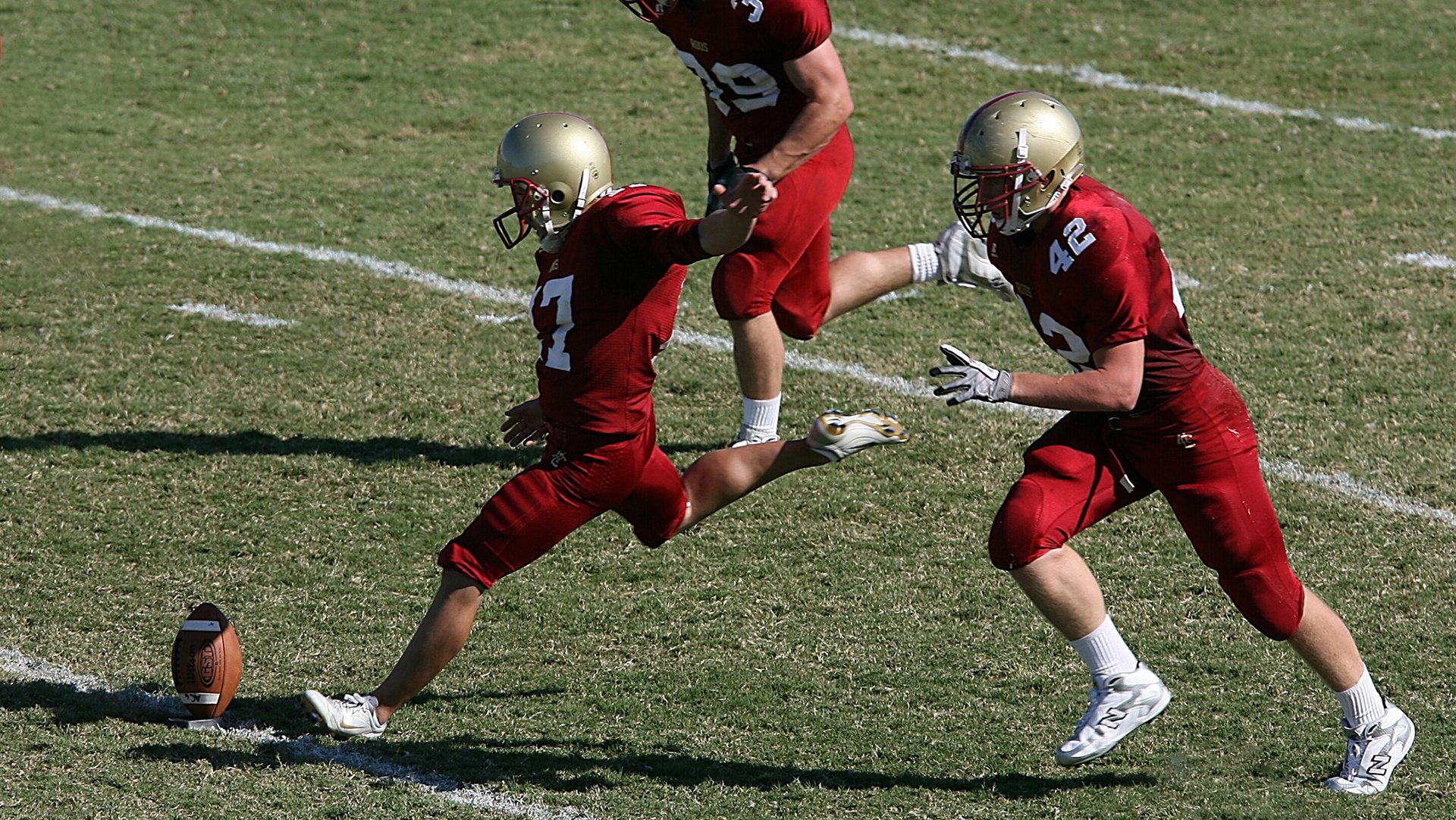 山地自行车极速赛，感受风驰电掣的快感，山地自行车赛视频